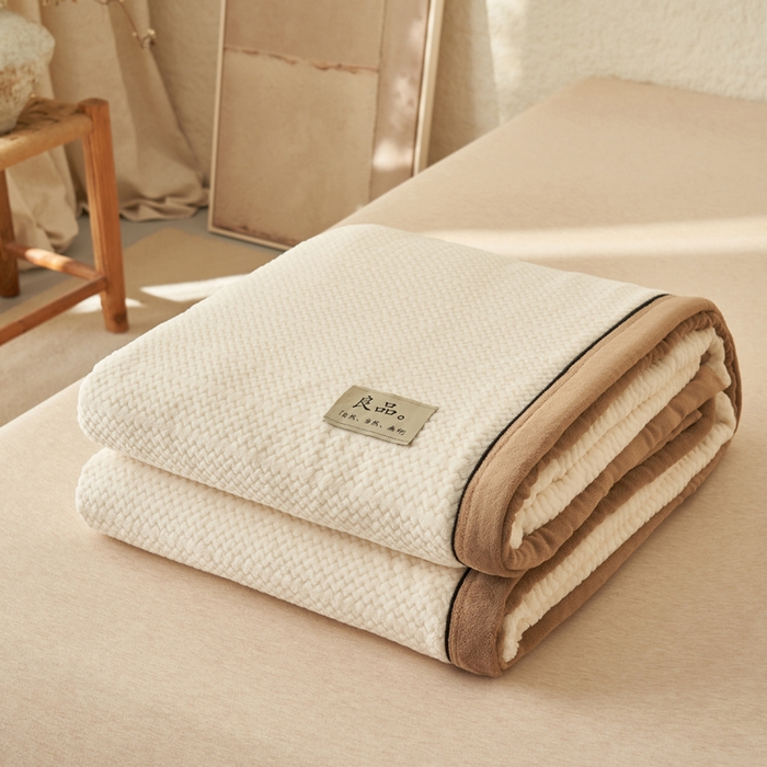 91家纺网 家纺一手货源 找家纺 早晨家纺 2025新款青沐款-提花双层毛毯【拉链款】 青沐-奶昔白