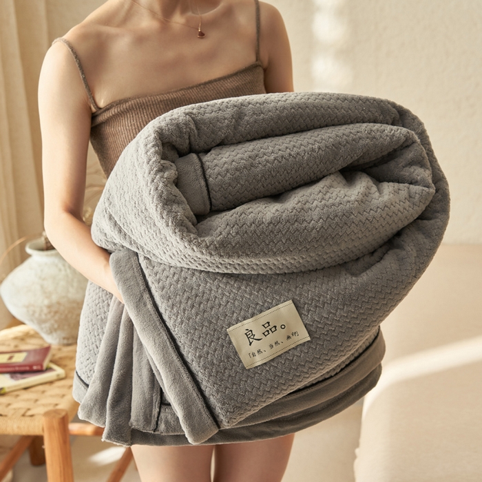 91家纺网 家纺一手货源 找家纺 （总）早晨家纺 2025新款青沐款-提花双层毛毯【拉链款】