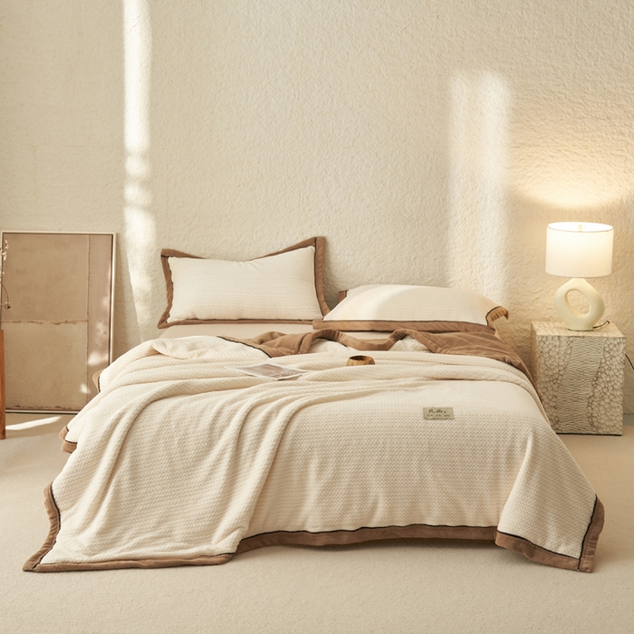 91家纺网 家纺一手货源 找家纺 （总）早晨家纺 2025新款青沐款-提花双层毛毯【拉链款】