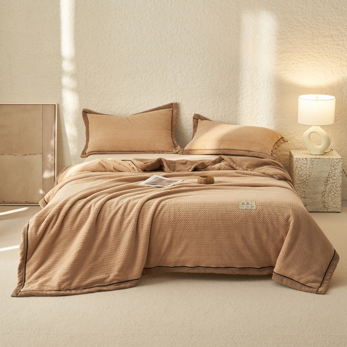 91家纺网 家纺一手货源 找家纺 早晨家纺 2025新款青沐款-提花双层毛毯【拉链款】 青沐-米驼