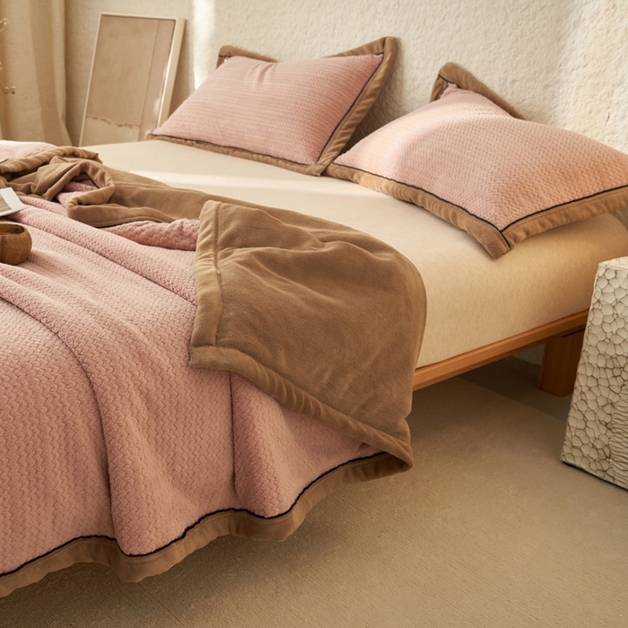 91家纺网 家纺一手货源 找家纺 早晨家纺 2025新款青沐款-提花双层毛毯【拉链款】 青沐-豆沙