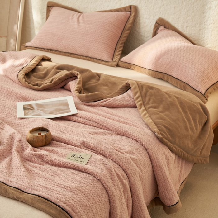 91家纺网 家纺一手货源 找家纺 早晨家纺 2025新款青沐款-提花双层毛毯【拉链款】 青沐-豆沙