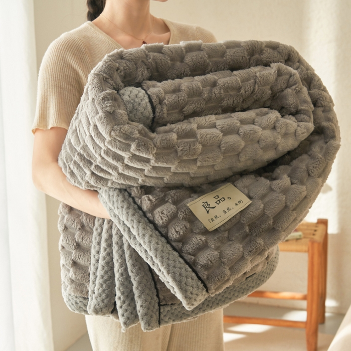 91家纺网 家纺一手货源 找家纺 （总）早晨家纺 2025新款金贵款-提花双层毛毯【拉链款】