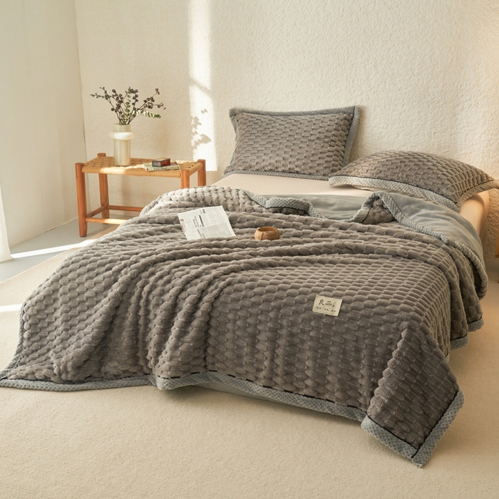 91家纺网 家纺一手货源 找家纺 早晨家纺 2025新款金贵款-提花双层毛毯【拉链款】 金贵-浅灰