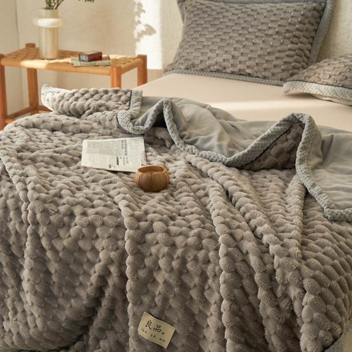 91家纺网 家纺一手货源 找家纺 早晨家纺 2025新款金贵款-提花双层毛毯【拉链款】 金贵-浅灰