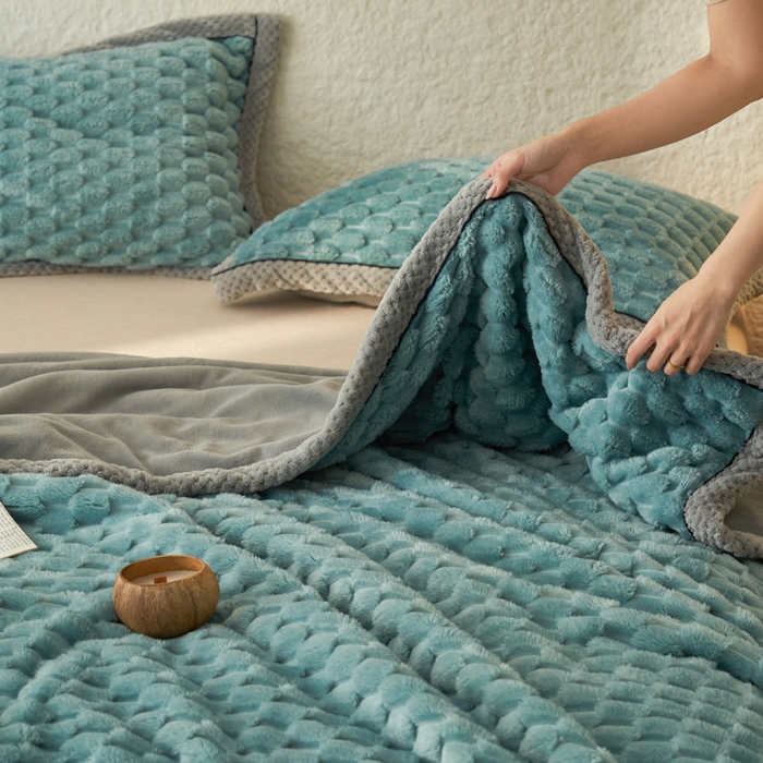 91家纺网 家纺一手货源 找家纺 （总）早晨家纺 2025新款金贵款-提花双层毛毯【拉链款】