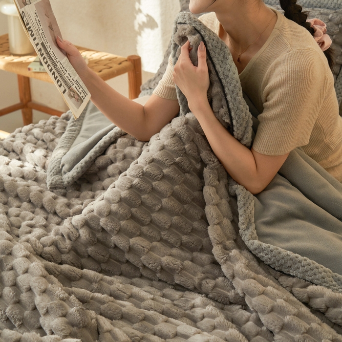 91家纺网 家纺一手货源 找家纺 早晨家纺 2025新款金贵款-提花双层毛毯【拉链款】 金贵-浅灰