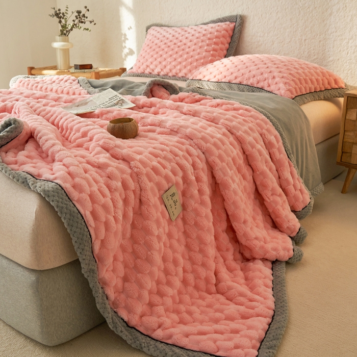 91家纺网 家纺一手货源 找家纺 早晨家纺 2025新款金贵款-提花双层毛毯【拉链款】 金贵-玉粉