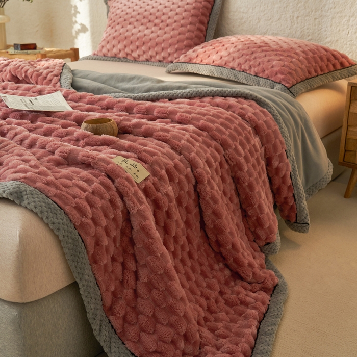91家纺网 家纺一手货源 找家纺 早晨家纺 2025新款金贵款-提花双层毛毯【拉链款】 金贵-豆沙