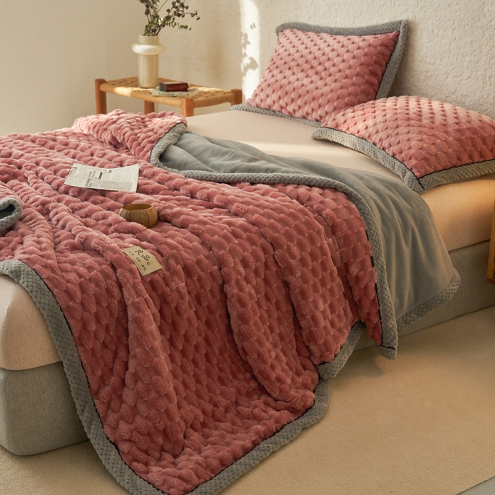 91家纺网 家纺一手货源 找家纺 早晨家纺 2025新款金贵款-提花双层毛毯【拉链款】 金贵-豆沙