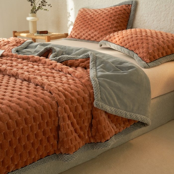 91家纺网 家纺一手货源 找家纺 早晨家纺 2025新款金贵款-提花双层毛毯【拉链款】 金贵-焦糖