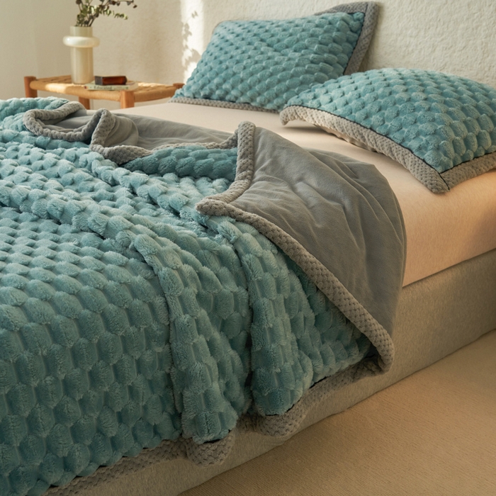 91家纺网 家纺一手货源 找家纺 早晨家纺 2025新款金贵款-提花双层毛毯【拉链款】 金贵-宾利蓝