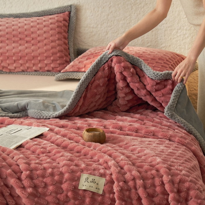 91家纺网 家纺一手货源 找家纺 早晨家纺 2025新款金贵款-提花双层毛毯【拉链款】 金贵-豆沙