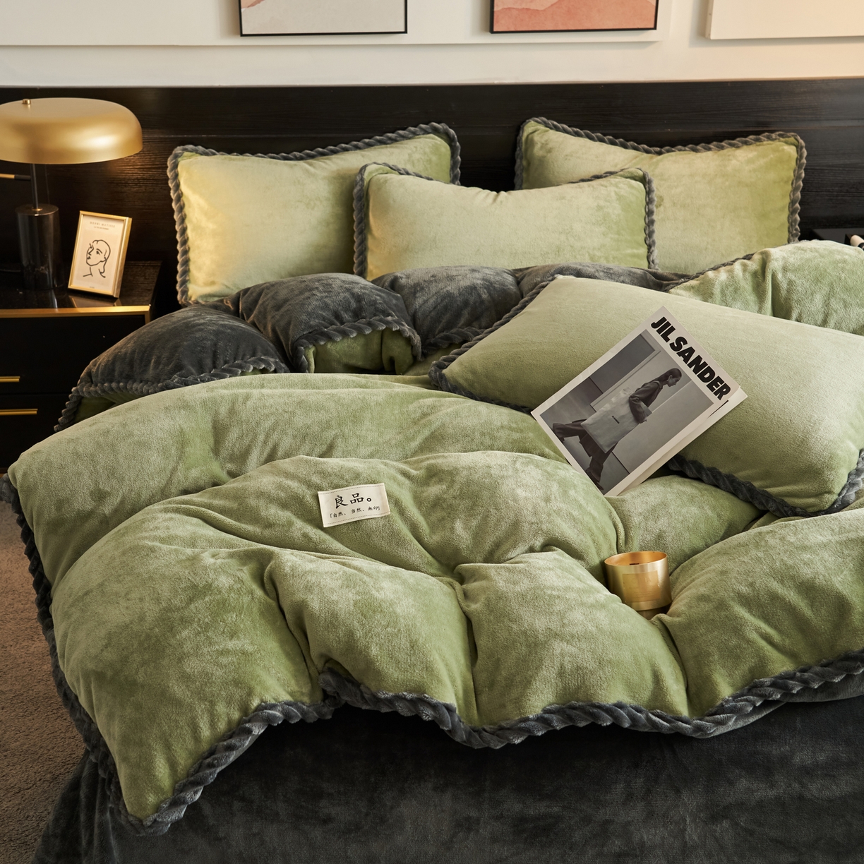 91家纺网 家纺一手货源 找家纺 早晨家纺 2025新款黑金牛奶绒纯色可拆洗冬被风格1 黑金-草绿