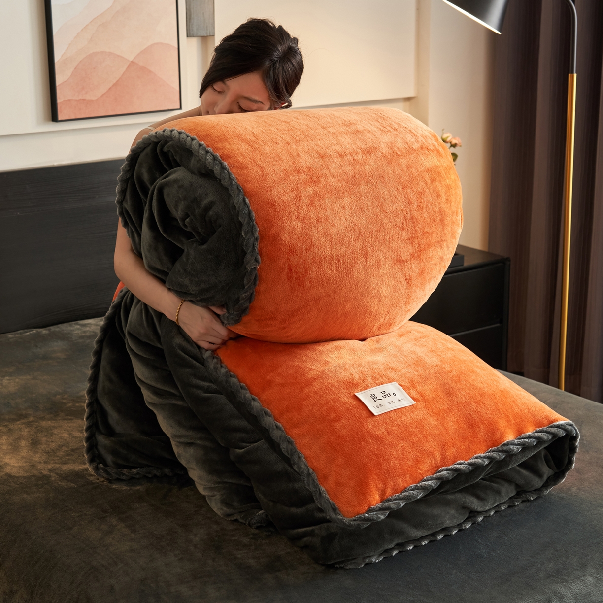 91家纺网 家纺一手货源 找家纺 早晨家纺 2025新款黑金牛奶绒纯色可拆洗冬被风格1 黑金-桔色