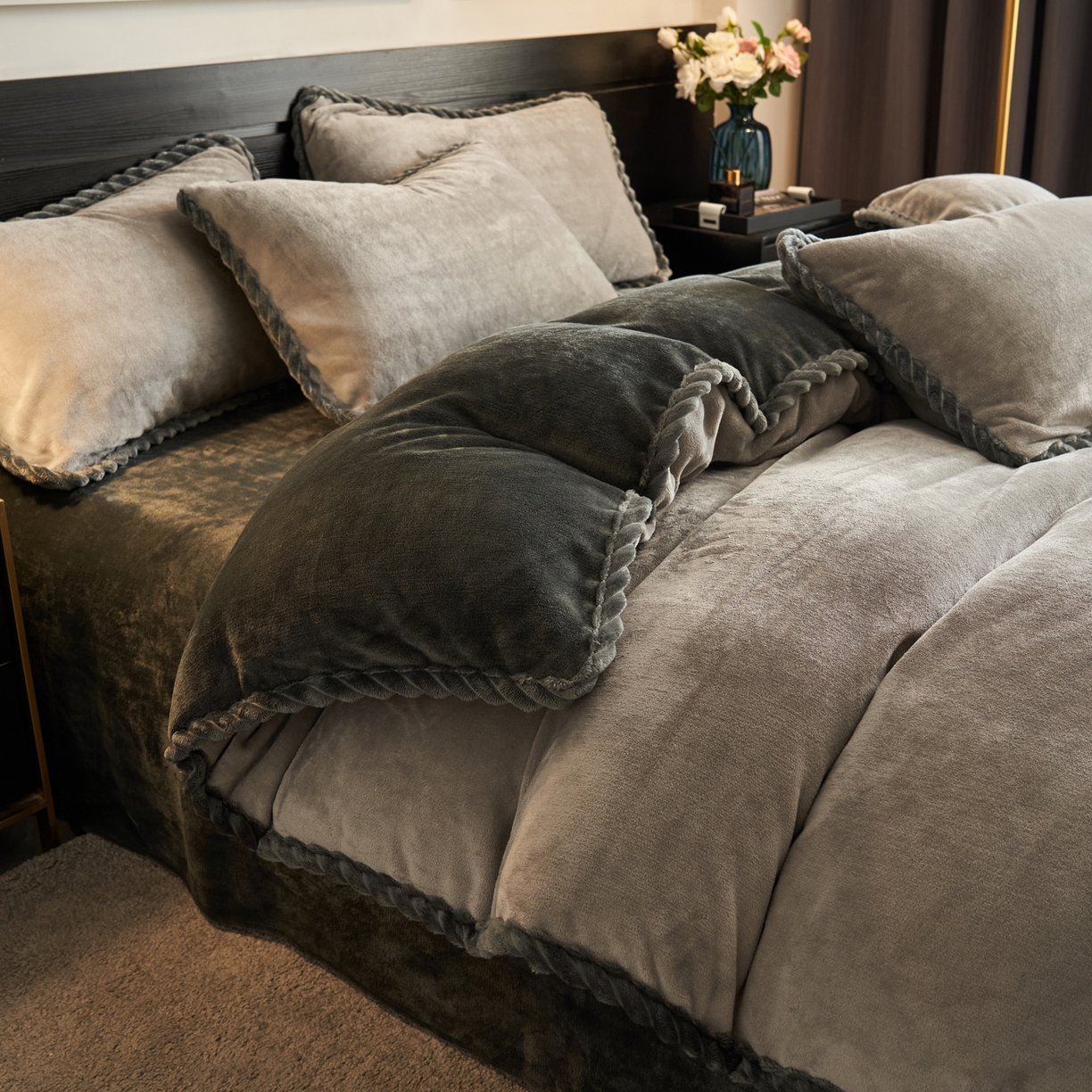 91家纺网 家纺一手货源 找家纺 早晨家纺 2025新款黑金牛奶绒纯色可拆洗冬被风格1 黑金-浅灰