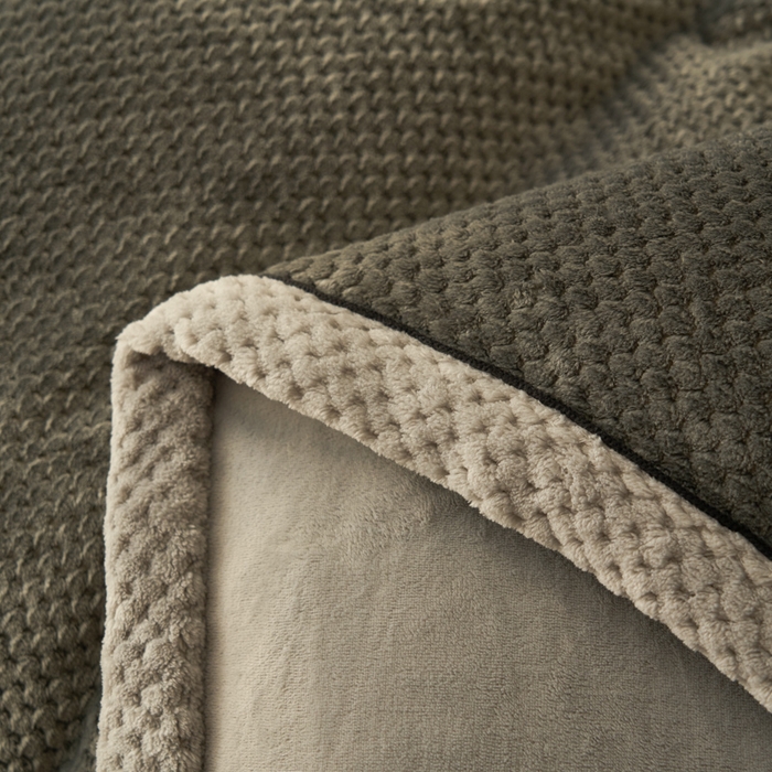 91家纺网 家纺一手货源 找家纺 早晨家纺 2025新款尚流款牛奶绒提花-单被套 尚流-深灰