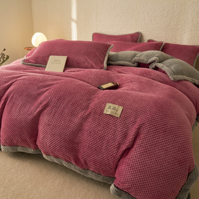 91家纺网 家纺一手货源 找家纺 早晨家纺 2025新款尚流款牛奶绒提花-单被套 尚流-豆沙