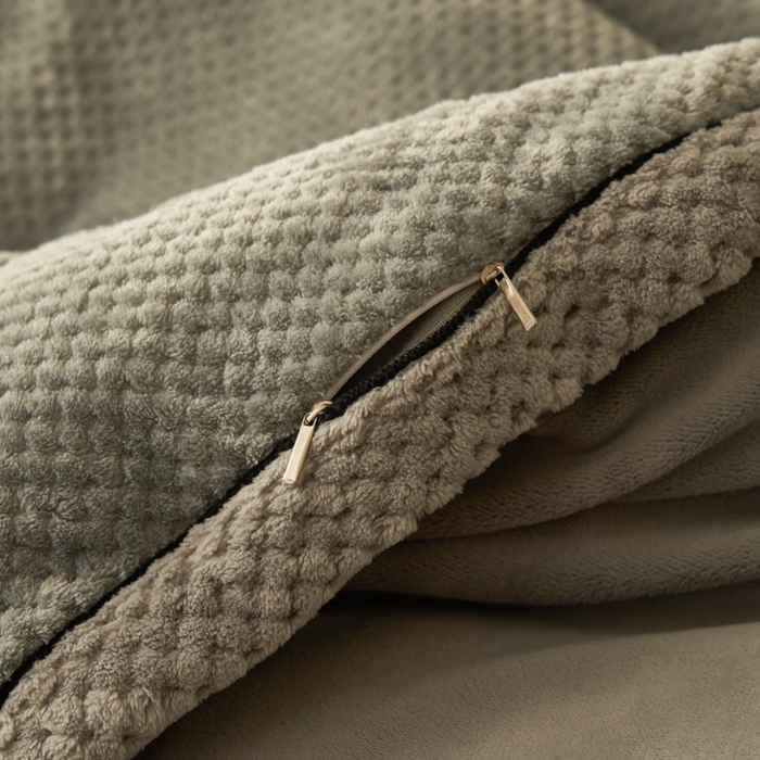 91家纺网 家纺一手货源 找家纺 早晨家纺 2025新款尚流款牛奶绒提花-单被套 尚流-浅灰