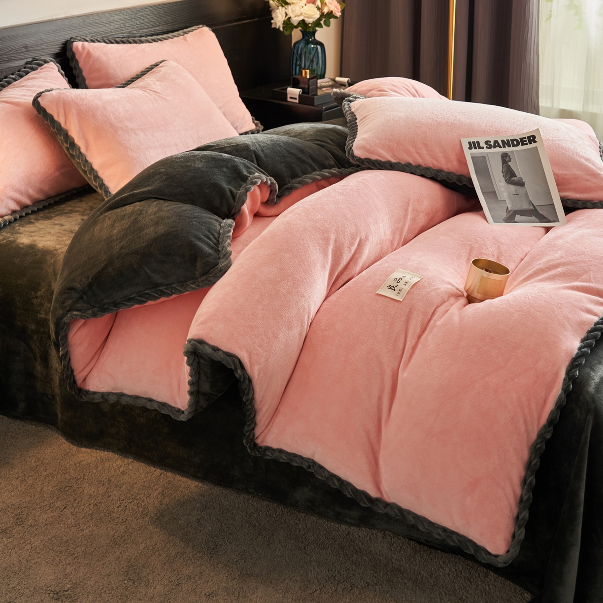 91家纺网 家纺一手货源 找家纺 早晨家纺 2025新款黑金牛奶绒纯色可拆洗冬被风格1 黑金-玉色
