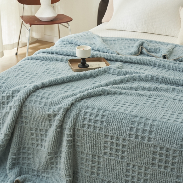 91家纺网 家纺一手货源 找家纺 早晨家纺 2025新款华夫格款-提花单层毛毯 华夫格-孔蓝