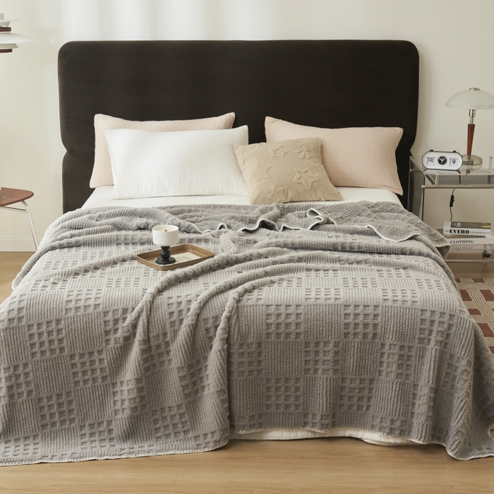 91家纺网 家纺一手货源 找家纺 早晨家纺 2025新款华夫格款-提花单层毛毯 华夫格-银灰