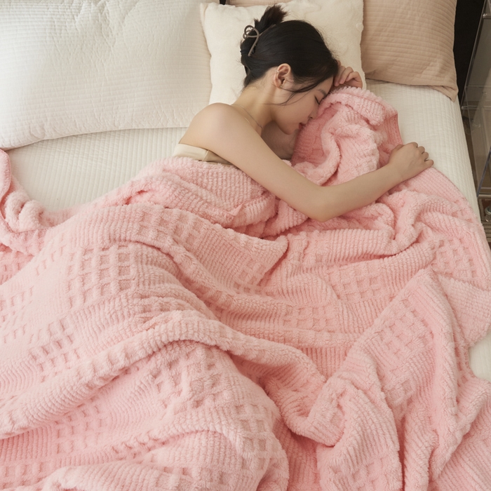 91家纺网 家纺一手货源 找家纺 早晨家纺 2025新款华夫格款-提花单层毛毯 华夫格-粉玉