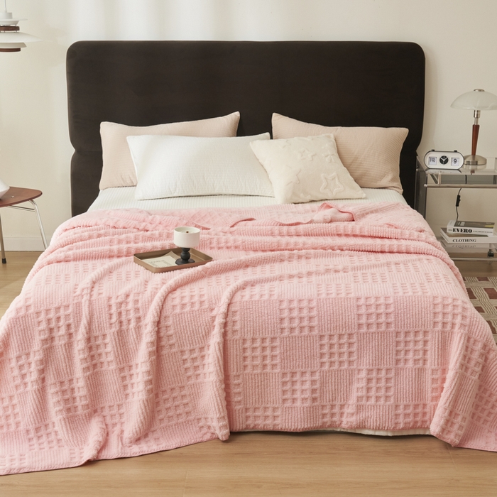 91家纺网 家纺一手货源 找家纺 早晨家纺 2025新款华夫格款-提花单层毛毯 华夫格-粉玉