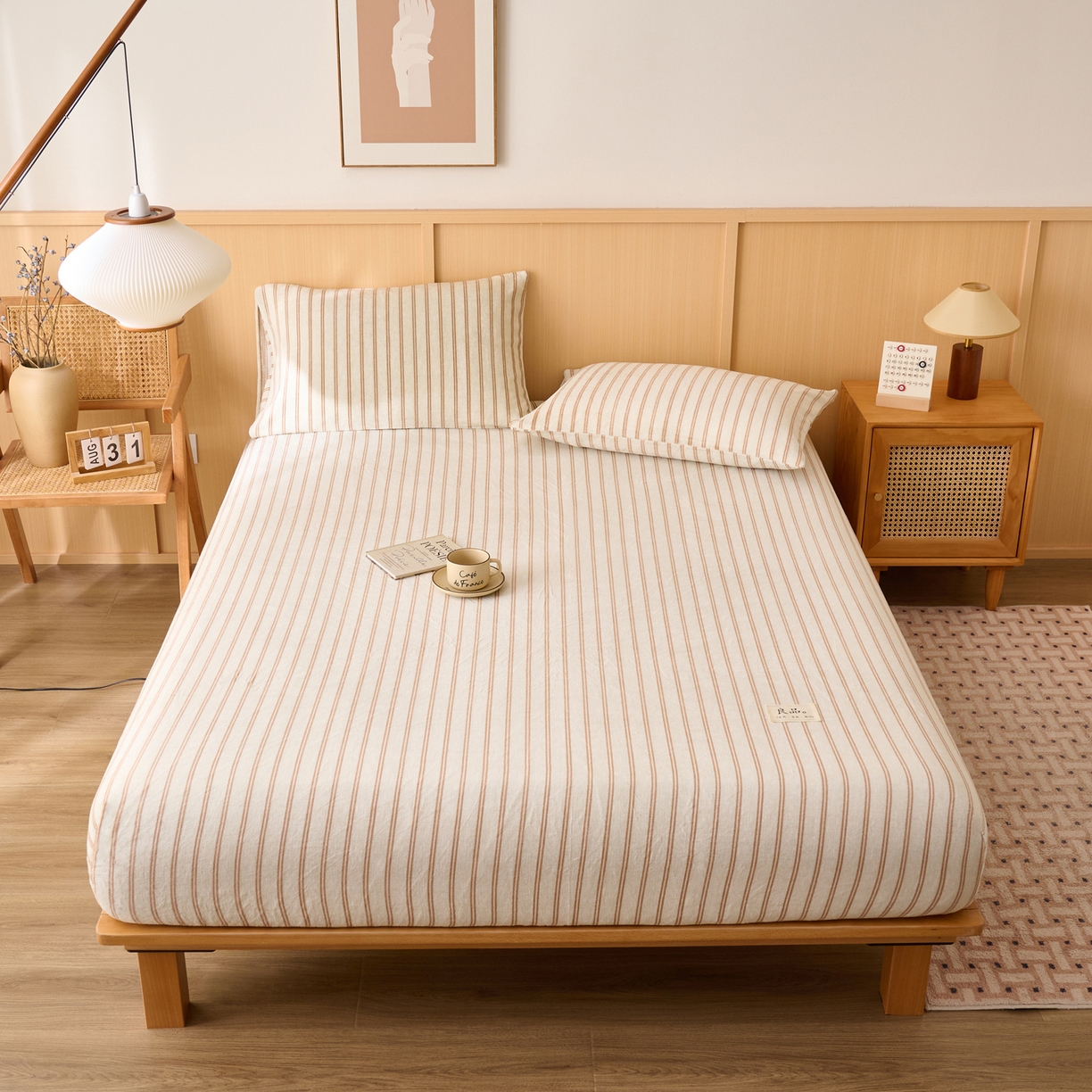 91家纺网 家纺一手货源 找家纺 早晨家纺 2025新款野牧款高克重牛奶绒印花单床笠 野牧-竖条驼