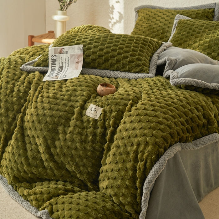 91家纺网 家纺一手货源 找家纺 早晨家纺 2025新款金贵款兔毛绒提花-单被套 金贵-橄榄绿