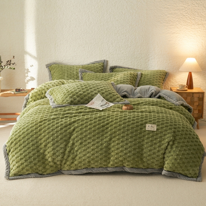 91家纺网 家纺一手货源 找家纺 早晨家纺 2025新款金贵款兔毛绒提花-单被套 金贵-草绿