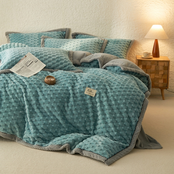 91家纺网 家纺一手货源 找家纺 早晨家纺 2025新款金贵款兔毛绒提花-单被套 金贵-宾利蓝