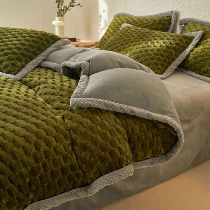 91家纺网 家纺一手货源 找家纺 早晨家纺 2025新款金贵款兔毛绒提花-单被套 金贵-橄榄绿