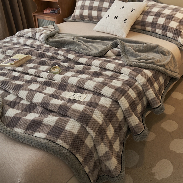 91家纺网 家纺一手货源 找家纺 早晨家纺 2025新款豆豆绒-无印双层毛毯【拉链款】 豆豆绒-多格咖