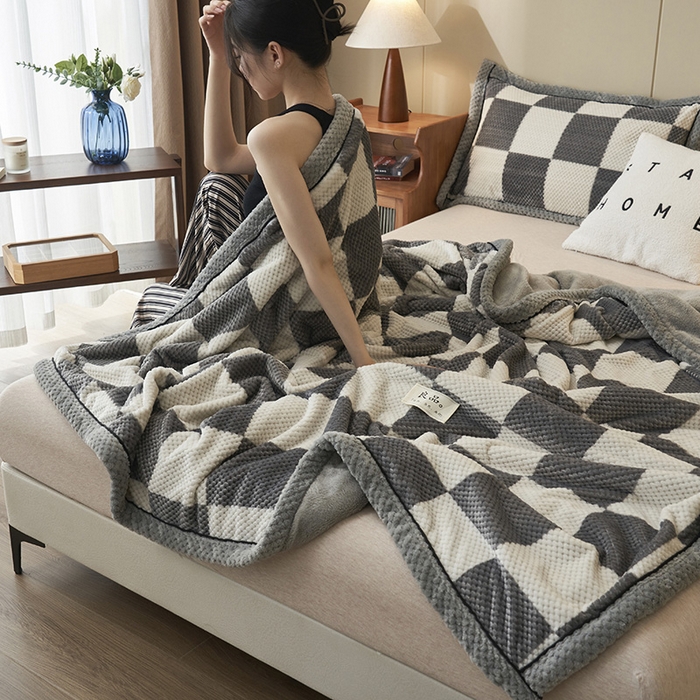 91家纺网 家纺一手货源 找家纺 （总）早晨家纺 2025新款豆豆绒-无印双层毛毯【拉链款】