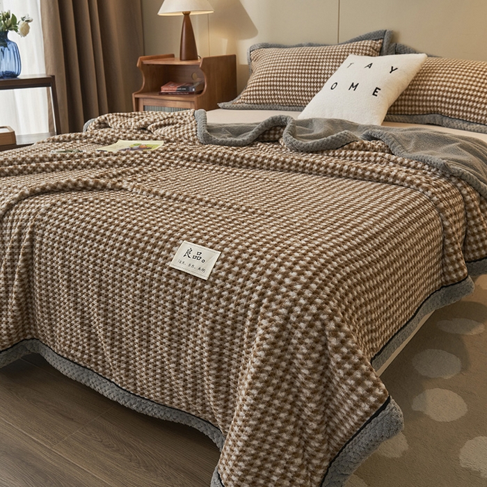 91家纺网 家纺一手货源 找家纺 早晨家纺 2025新款豆豆绒-无印双层毛毯【拉链款】 豆豆绒-小格咖