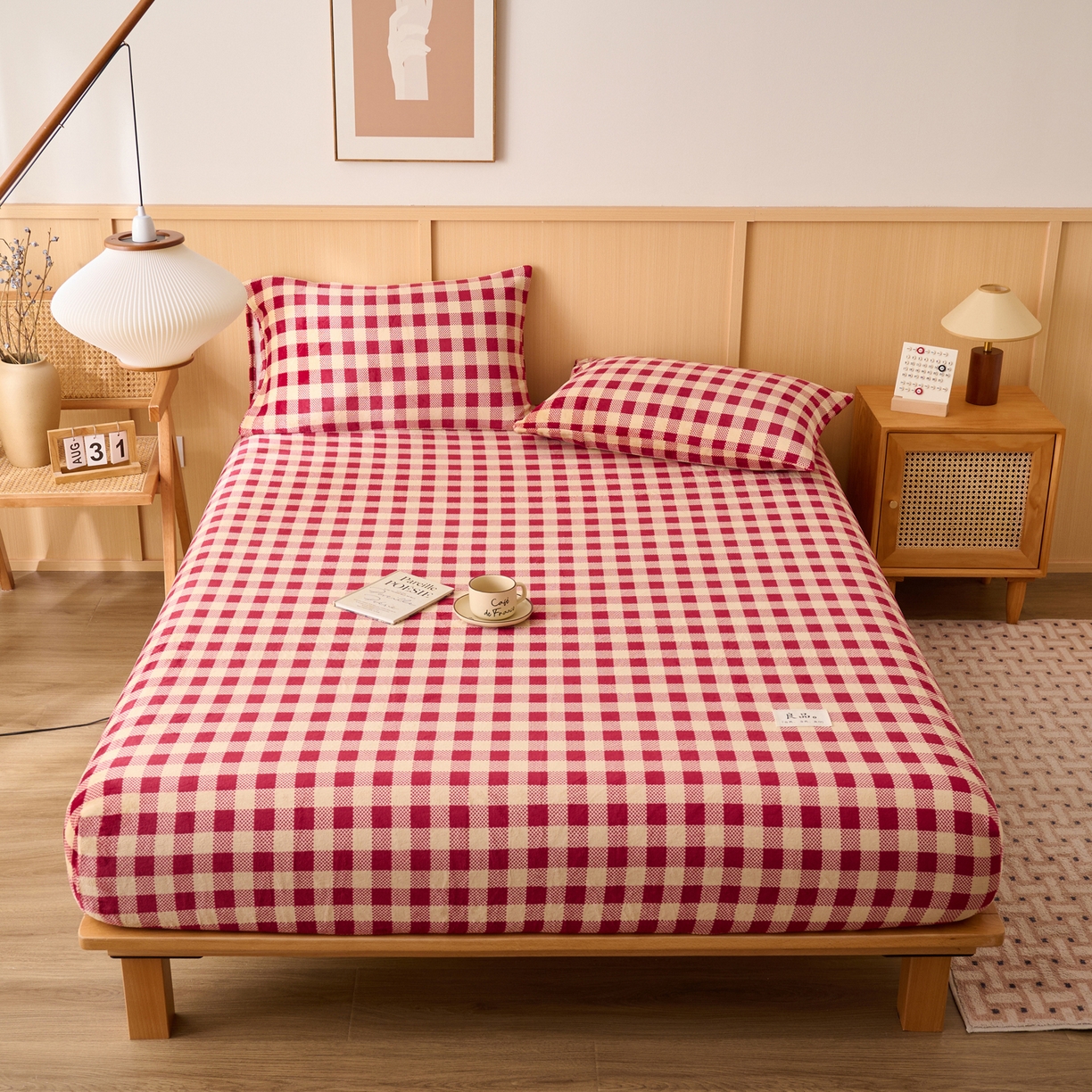 91家纺网 家纺一手货源 找家纺 早晨家纺 2025新款野牧款高克重牛奶绒印花单床笠 野牧-红小格