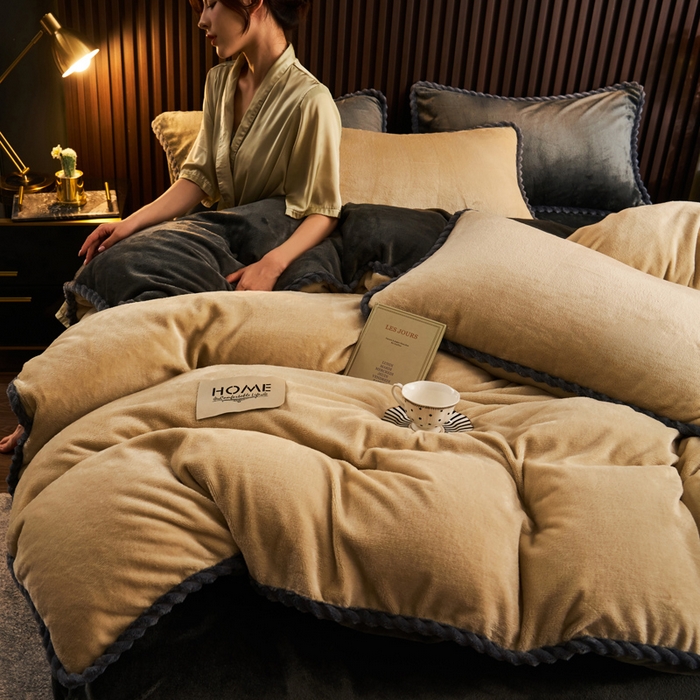 91家纺网 家纺一手货源 找家纺 早晨家纺 2025新款黑金牛奶绒纯色-单被套系列风格2 黑金-米驼