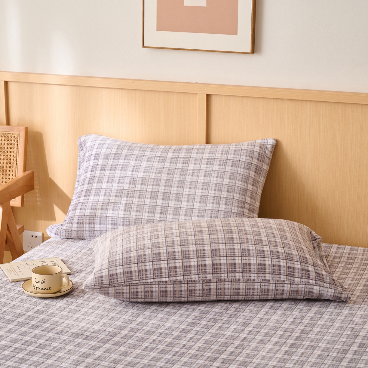 91家纺网 家纺一手货源 找家纺 早晨家纺 2025新款野牧款高克重牛奶绒印花单床笠 野牧-灰小格