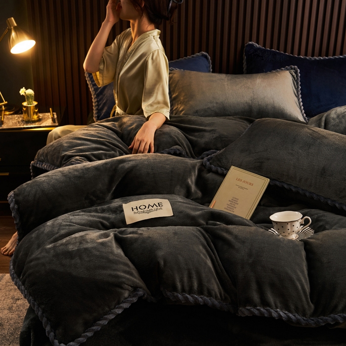 91家纺网 家纺一手货源 找家纺 早晨家纺 2025新款黑金牛奶绒纯色-单被套系列风格2 黑金-深灰