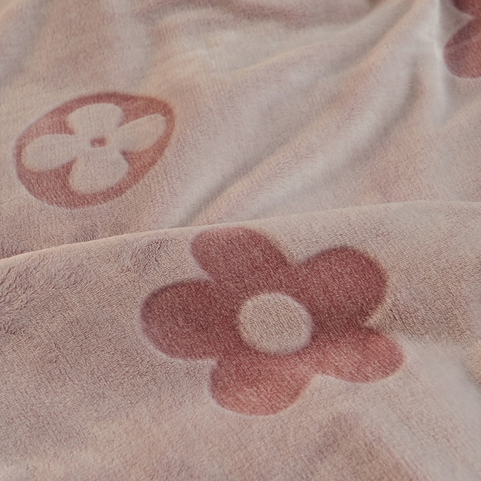 91家纺网 家纺一手货源 找家纺 早晨家纺 2025新款北影款-印花单层毛毯 北影四叶-豆沙