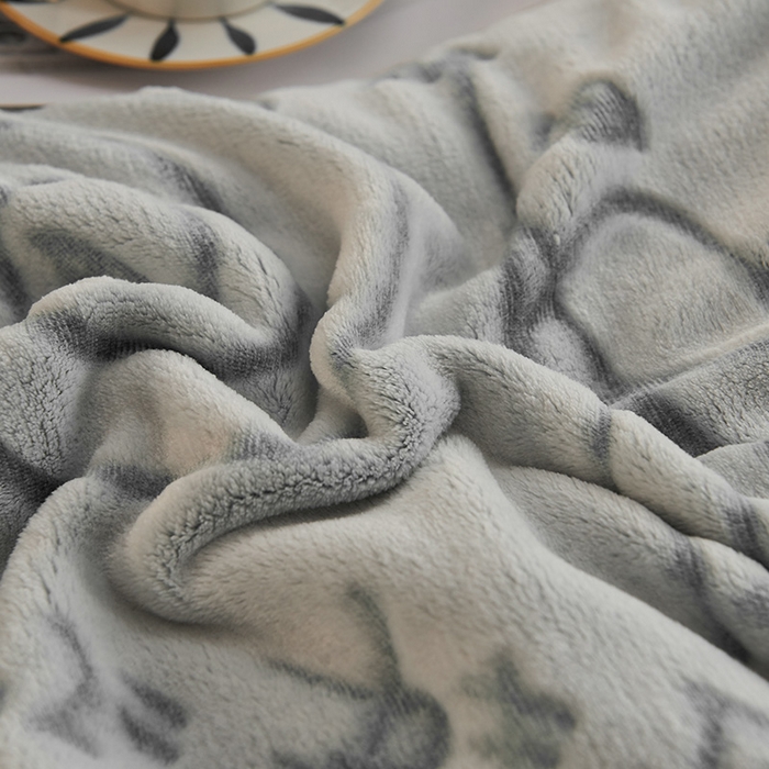 91家纺网 家纺一手货源 找家纺 早晨家纺 2025新款北影款-印花单层毛毯 北影方程-灰