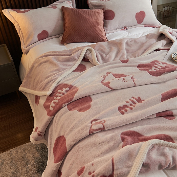 91家纺网 家纺一手货源 找家纺 早晨家纺 2025新款北影款-印花单层毛毯 北影奶牛-豆沙