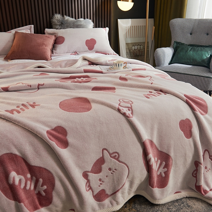 91家纺网 家纺一手货源 找家纺 早晨家纺 2025新款北影款-印花单层毛毯 北影奶牛-豆沙