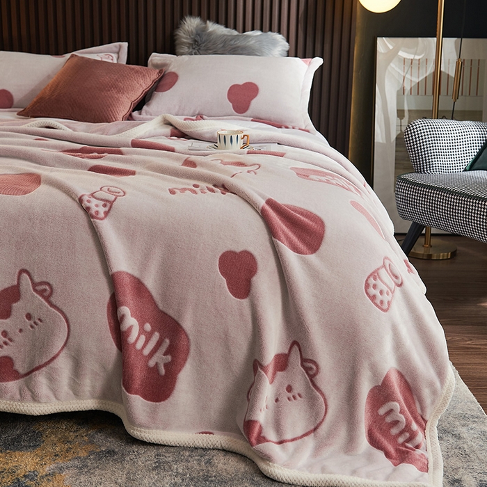 91家纺网 家纺一手货源 找家纺 早晨家纺 2025新款北影款-印花单层毛毯 北影奶牛-豆沙