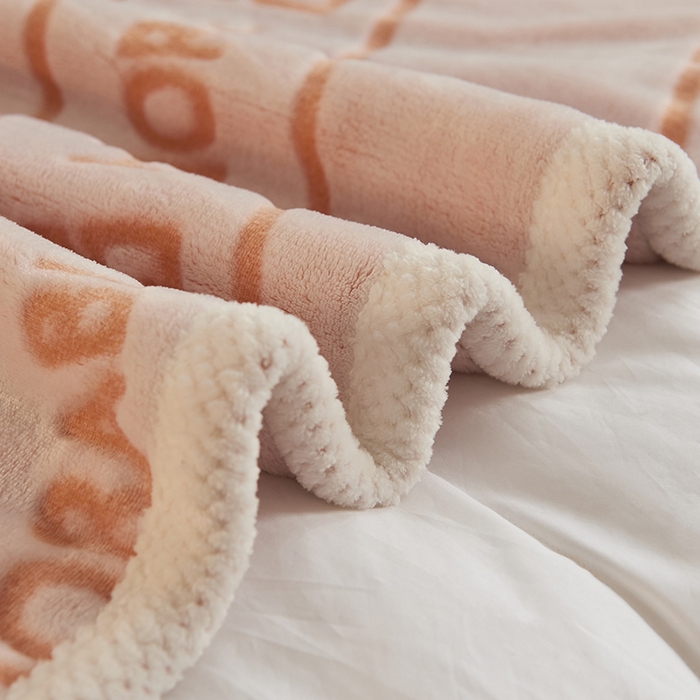 91家纺网 家纺一手货源 找家纺 早晨家纺 2025新款北影款-印花单层毛毯 北影字母-桔