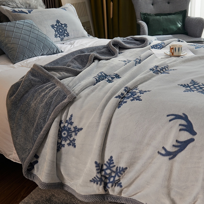 91家纺网 家纺一手货源 找家纺 早晨家纺 2025新款北影款-印花单层毛毯 北影雪花-蓝
