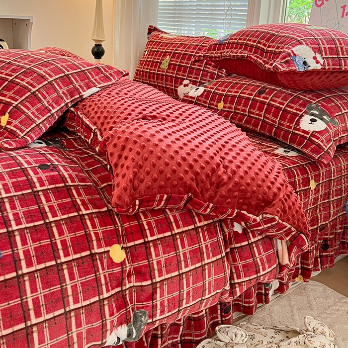 91家纺网 家纺一手货源 找家纺 （总）仟网汇 2025新款牛奶绒豆豆绒床盖四件套