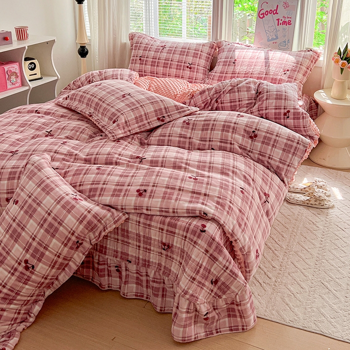 91家纺网 家纺一手货源 找家纺 （总）仟网汇 2025新款牛奶绒豆豆绒床盖四件套