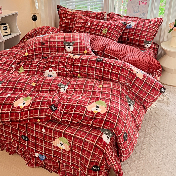 91家纺网 家纺一手货源 找家纺 （总）仟网汇 2025新款牛奶绒豆豆绒床盖四件套